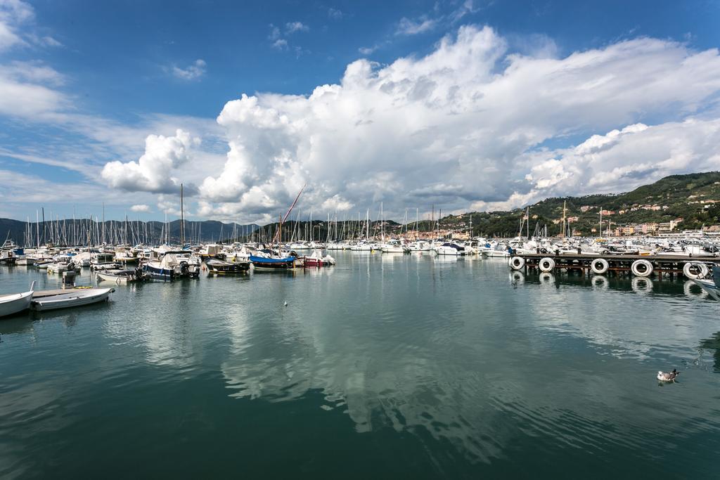 Al Molo Sea View Rooms Lerici Eksteriør billede