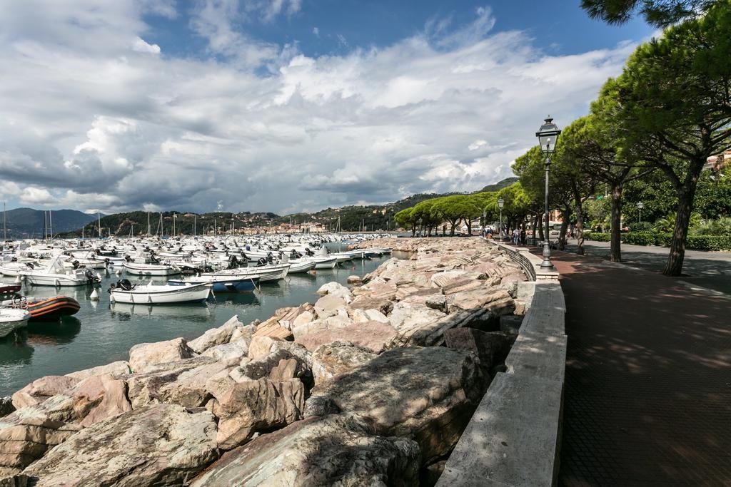 Al Molo Sea View Rooms Lerici Eksteriør billede