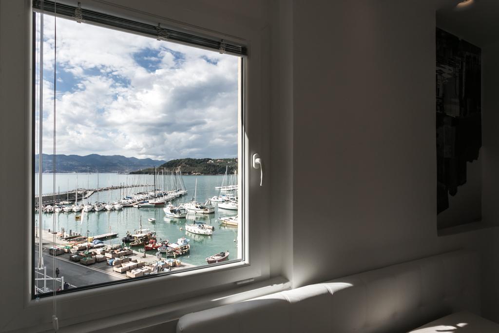 Al Molo Sea View Rooms Lerici Eksteriør billede
