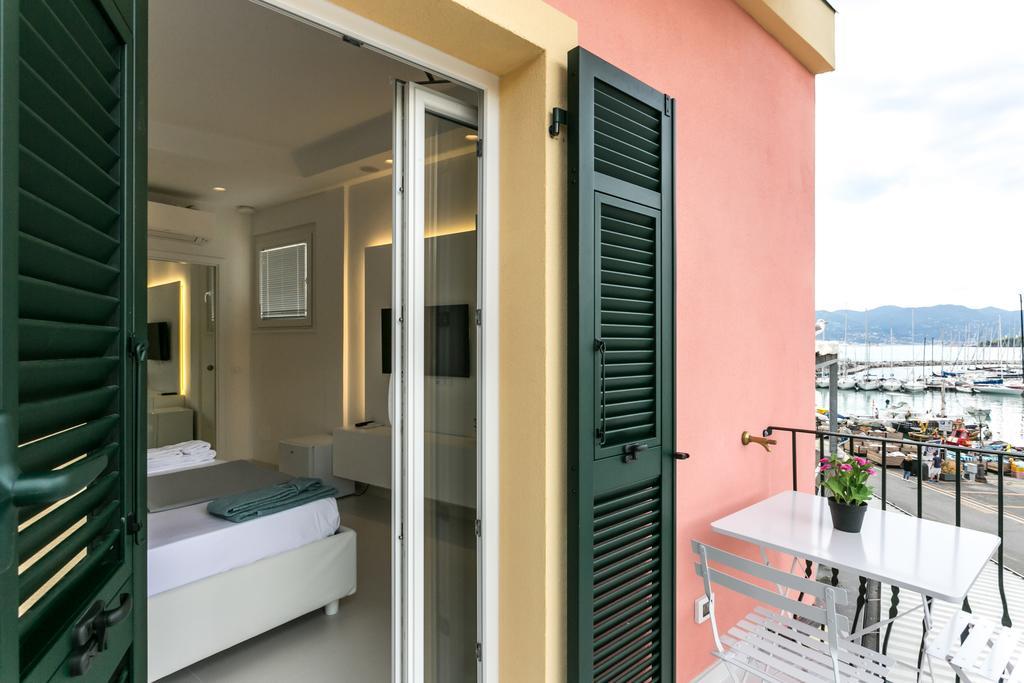 Al Molo Sea View Rooms Lerici Eksteriør billede